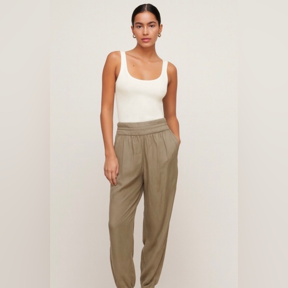 Wilfred Pants - Wilfred Aritzia Casbah Bohemian High Waisted Lyocell Pants - Light Soft Blue